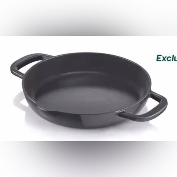 Tupperware cast iron new